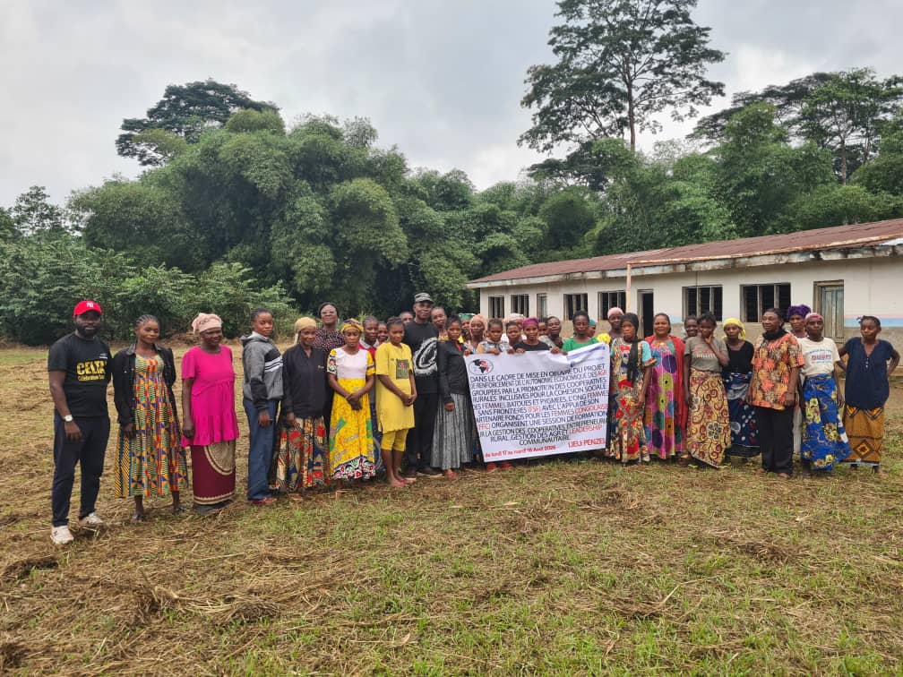 LOKOLAMA : FEMMES SANS FRONTIÈRES RENFORCE LES CAPACITÉS DES FEMMES PYGΜÉES ET BANTOUES EN GESTION DES COOPÉRATIVES RURALES INCLUSIVES